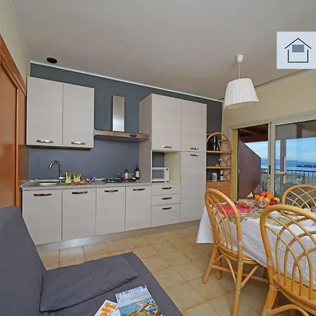 Appartement In - Gardasee 22036 Manerba del Garda